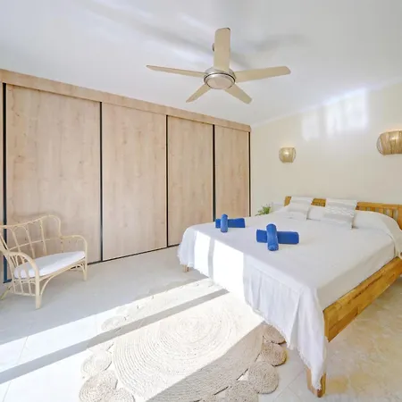 Holiday home El Rinco De La Felicidad By Interhome